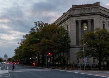 Justice Dept. Memo Said Trump Could Send Troops Into Venezuela on His Own