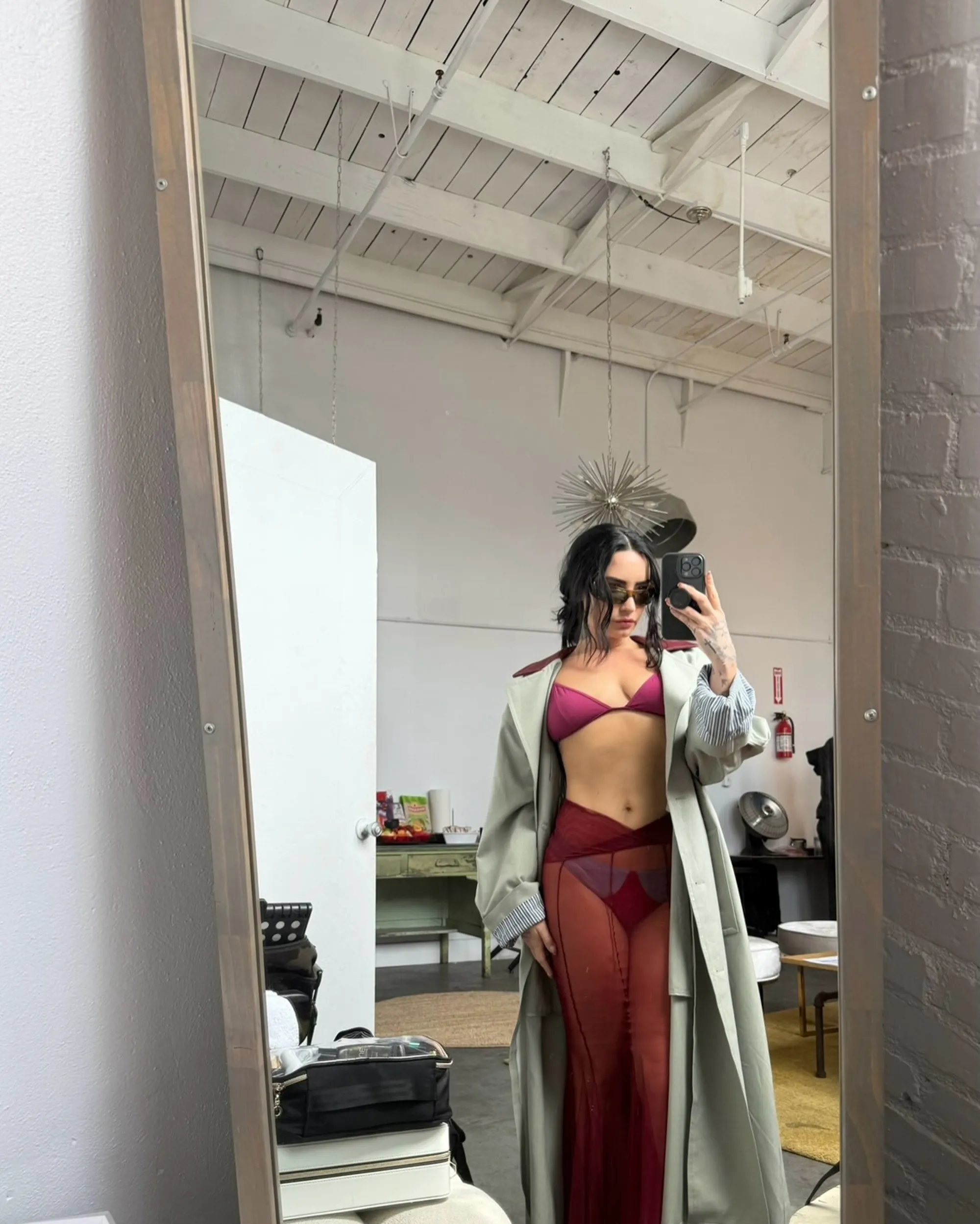 Demi Lovato snaps a mirror selfie