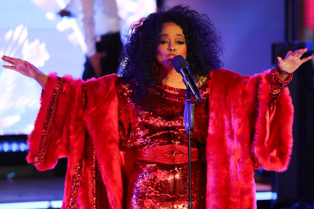 Diana Ross performs at Times Square during the New Year's Eve celebrations before midnight in New York City.