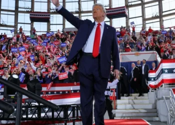 MAGA faction revolts as GOP slips ‘middle finger’ into latest spending bill: report