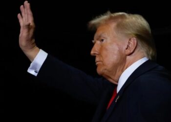 ‘Jaw dropping’: Ex-Trump appointee skewers president for ‘very concerning’ post-strike act