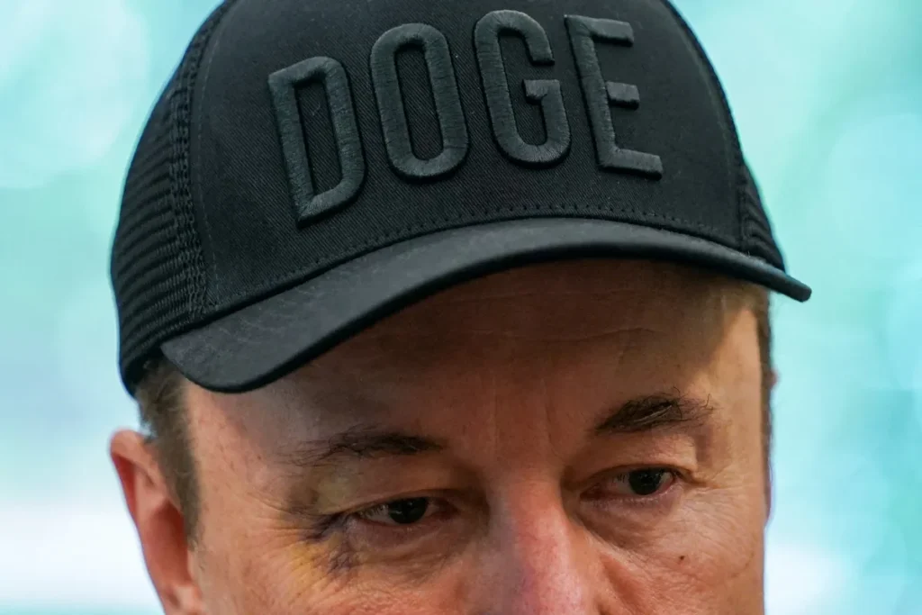 ‘One of the dumbest people on earth!’ Congress member goes scorched earth on Elon Musk