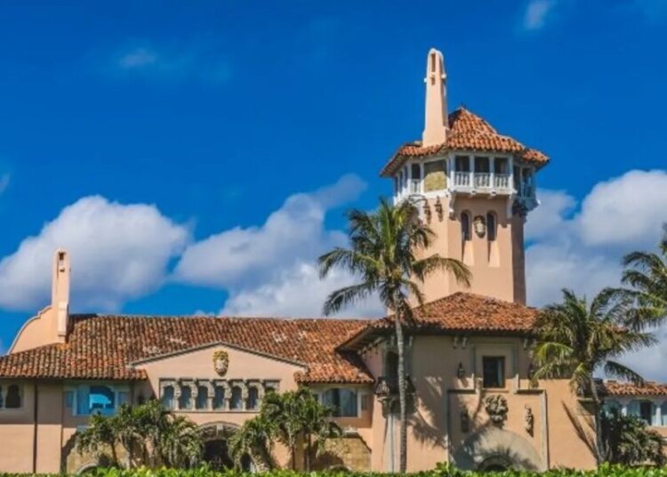 MAGA podcaster rages at Trump after ‘insane’ Mar-a-Lago celebration