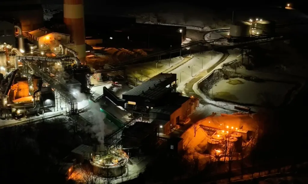 The incident was reported at about 6:15 p.m., according to the outlet.