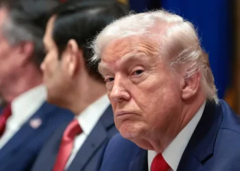 Walmart swings back at Trump over false posts about its business: report