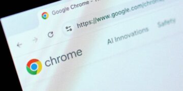 Google’s New Chrome ‘Auto Browse’ Agent Attempts to Roam the Web Without You
