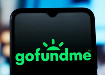 Americans don’t trust crowdfunding sites like GoFundMe. So, why do they keep giving?