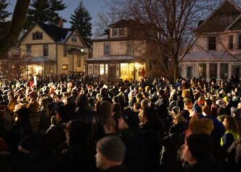 “There’s a fight to be had here”: A local reporter on the pain and resolve in Minneapolis