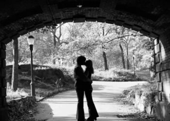 Is heterosexuality cringe?