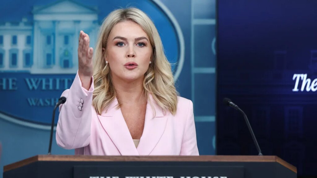 White House press room veteran sticks it to Karoline Leavitt’s ‘sycophants and clowns’