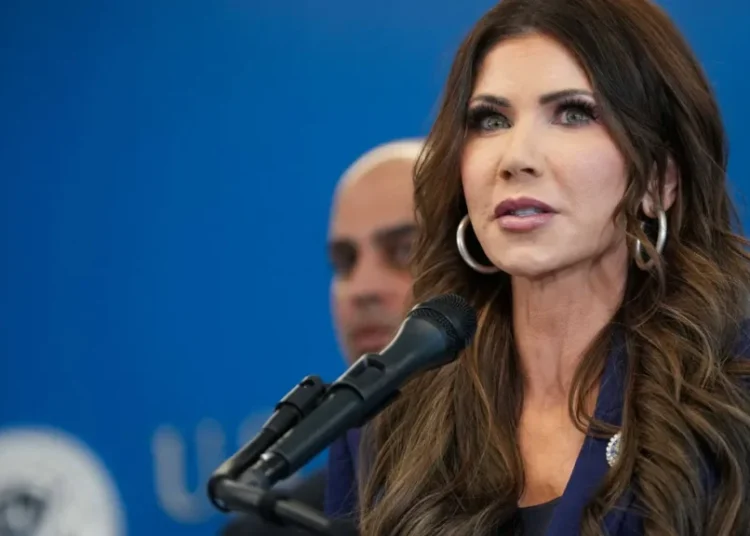 2 top Trump officials may be forced to testify after ICE killing