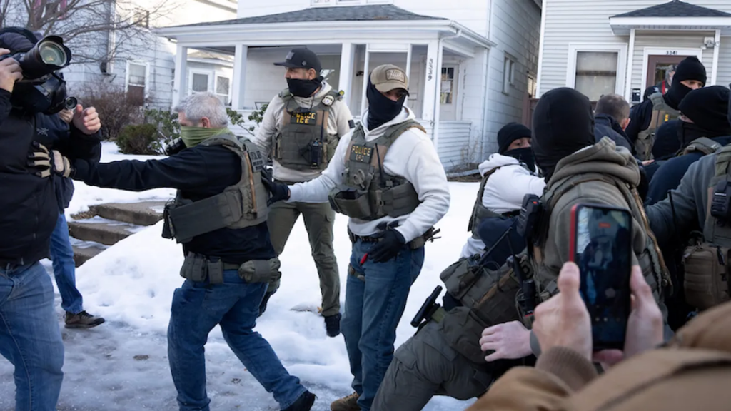 MAGA melts down over video of postal worker flipping the bird to immigration agents