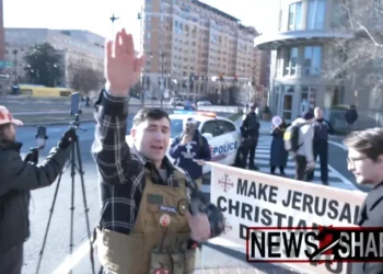 GOP Senate contender throws Nazi salute at anti-Israel protest: video