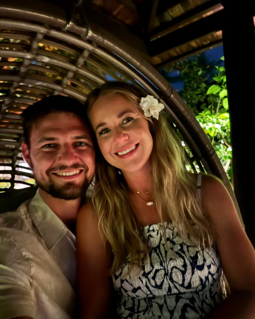 Jana Duggar and Stephen Wissmann posing for a photo.