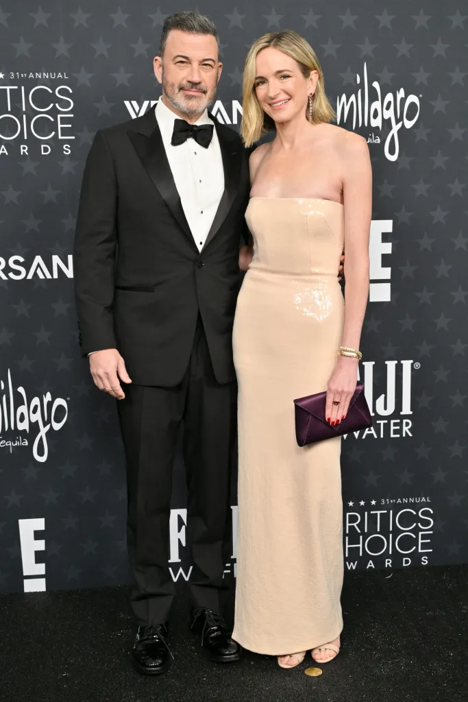 Jimmy Kimmel and Molly McNearney pose at the Critics Choice Awards.