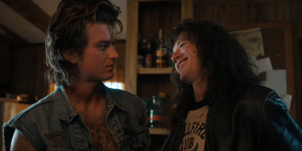 Joe Keery and Joseph Quinn in Stranger Things.