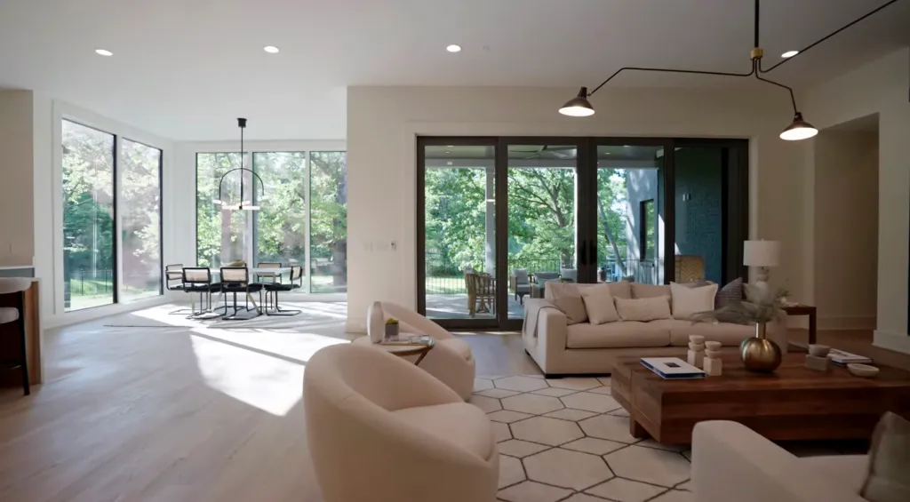 The home boasts six bedrooms and seven bathrooms. 