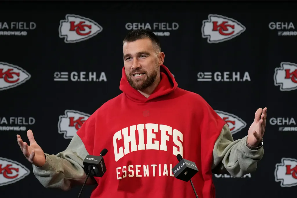 Kansas City Chiefs tight end Travis Kelce talking to reporters.