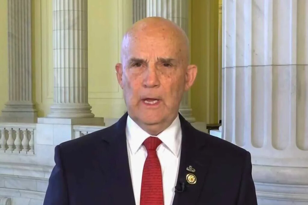 Republican compares peaceful ICE protest to Hamas’ horrific Oct 7 Israel attack