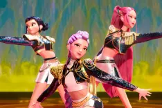 KPOP DEMON HUNTERS, (aka KPOP: DEMON HUNTERS), from left: Zoey (voice: Ji-Young Yoo), Rumi (voice: Arden Cho), Mira (voice: May Hong), 2025