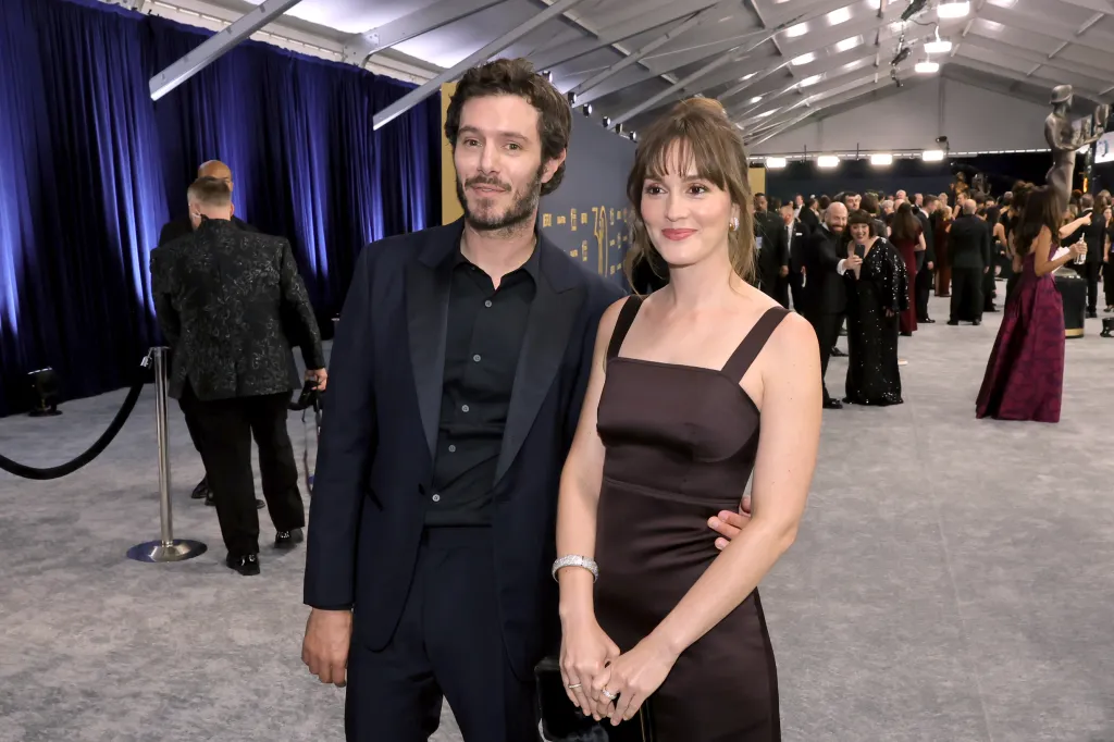 Adam Brody and Leighton Meester at the 30th Annual Screen Actors Guild Awards.