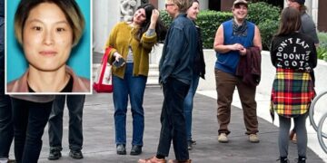 Supporter blows kiss to LA terror plot suspect during court hearing