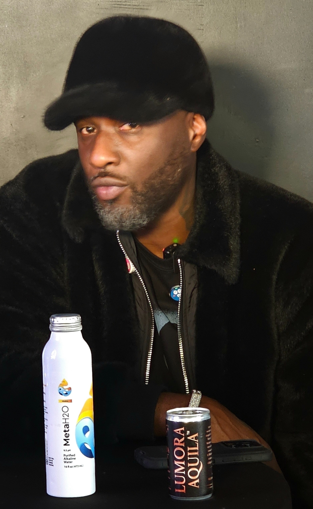 Lamar Odom promoting his Odom 7 drink.