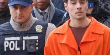 FBI imposter armed with pizza cutter tries to break Luigi Mangione out of jail: report