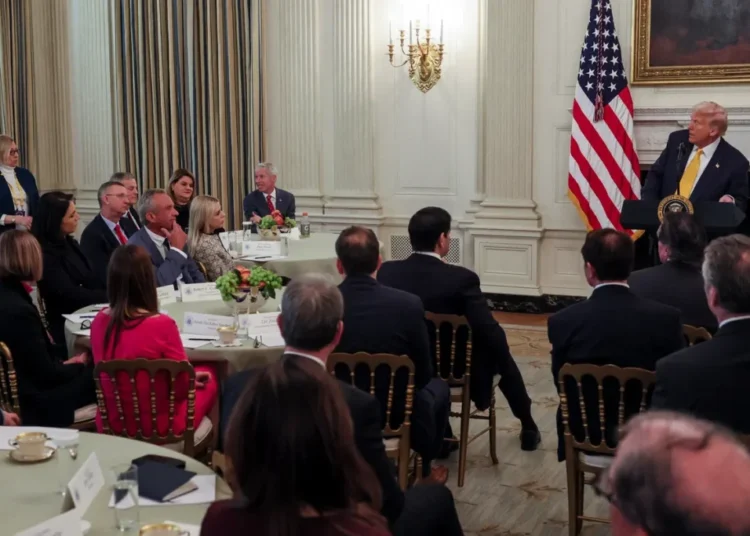 ‘Jaw dropping’: Dem gov who beat Trump in court shows how to win against ‘bully’ president