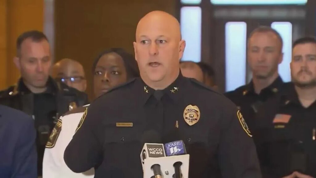 Police chief says ICE pulled guns on off-duty officers while demanding citizenship papers