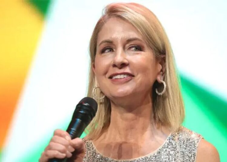 ‘I don’t believe that!’ MAGA lawmaker swats down poll showing outrage against ICE