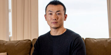 Ex-N.Y.P.D. Officer Cleared of Spying for China Sues Over Firing