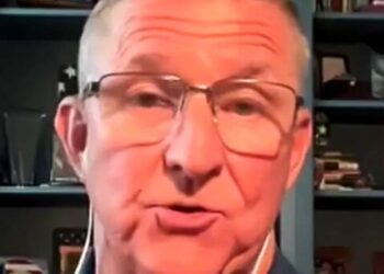 ‘The left wants him to do it’: Michael Flynn warns Trump about to fall into a liberal trap