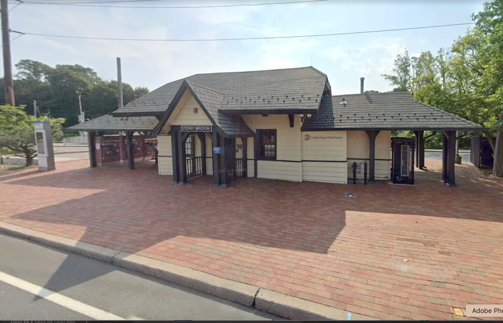 Medlin was reported missing after leaving the Stony Brook School campus around 3:30 p.m. on Jan. 9 and running to the Stony Brook Long Island Rail Road Station.