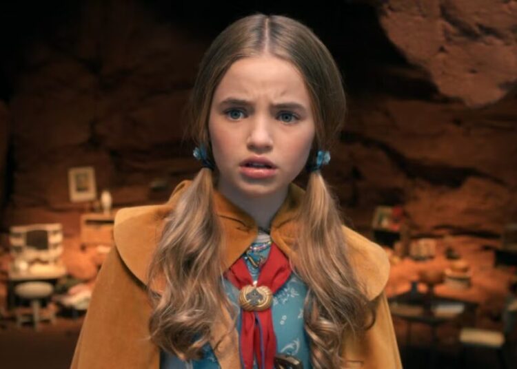 How ‘Stranger Things’ Star Nell Fisher Stepped Into a Leading Role Just in Time for the Final Season