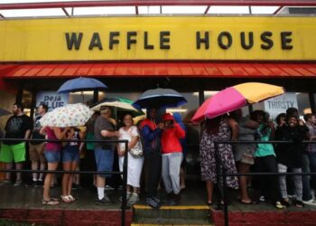 Ex-Waffle House cook claims manager ‘constantly’ groped her rear end as company ignored complaints: report