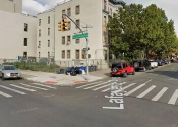 MTA bus driver walking to work grazed by bullet on NYC street: sources