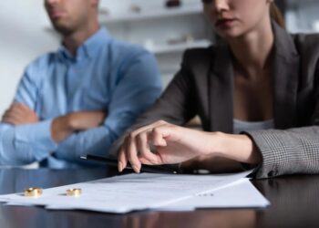 Dear Abby: Am I allowed to remain friends with my nephew’s ex-wife?