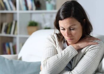 Dear Abby: My friend refuses to leave her toxic relationship