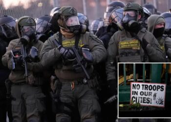 Pentagon readies 1,500 troops to possibly deploy to Minnesota: report