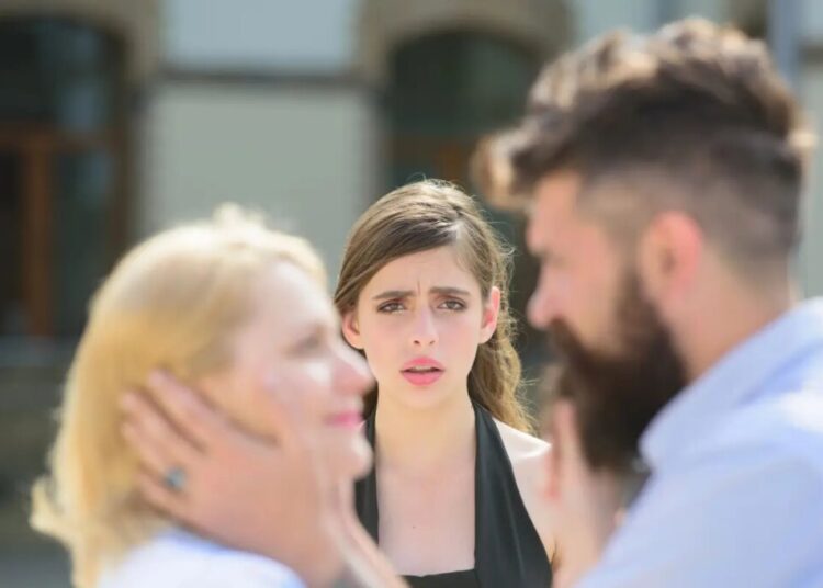 Dear Abby: My brother-in-law is dating my husband’s former fling and it’s giving me agita