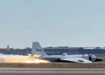 Flaming NASA plane makes dramatic belly landing at Texas airport