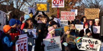 Minneapolis schools betray kids to feed ICE hysteria