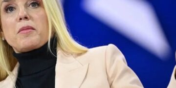 ‘We are coming after you:’ AG Pam Bondi doubles down on threats to charge ex-CNN anchor