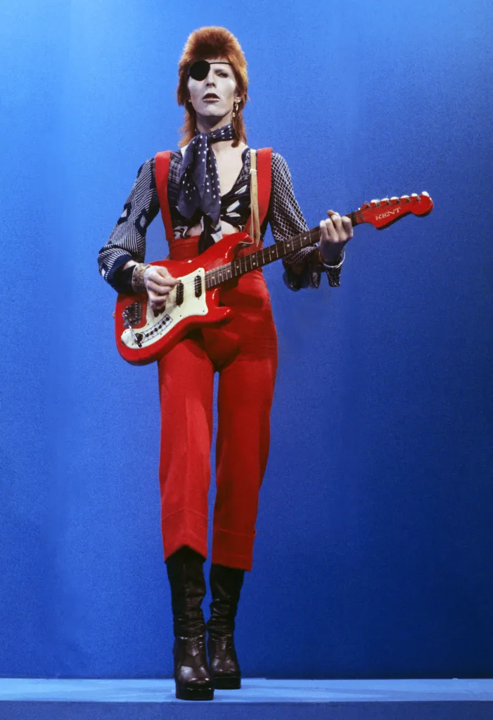 David Bowie, wearing an eyepatch, performs 