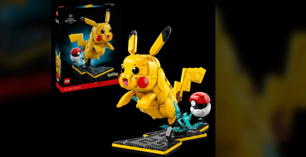 Pikachu and Poke Ball Lego Set