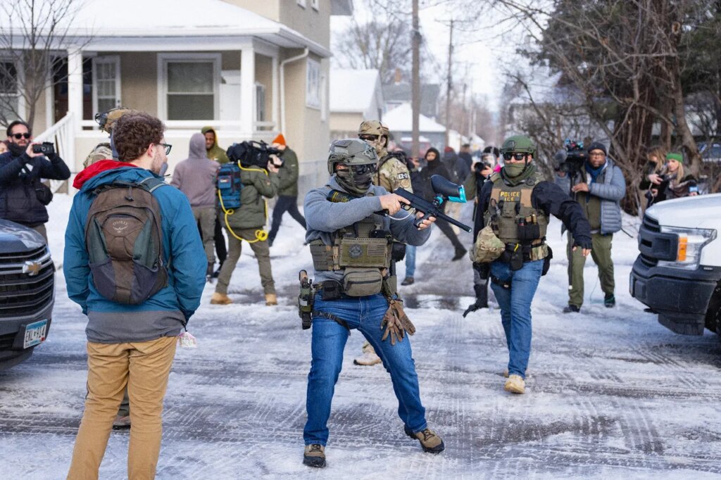 People Are Using AI to Falsely Identify the Federal Agent Who Shot Renee Good