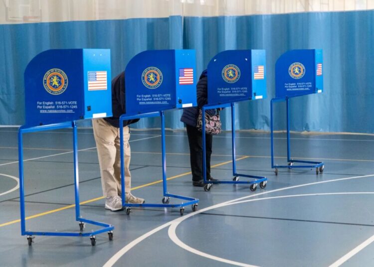 DHS’s Data Grab Is Getting Citizens Kicked Off Voter Rolls, New Complaint Says