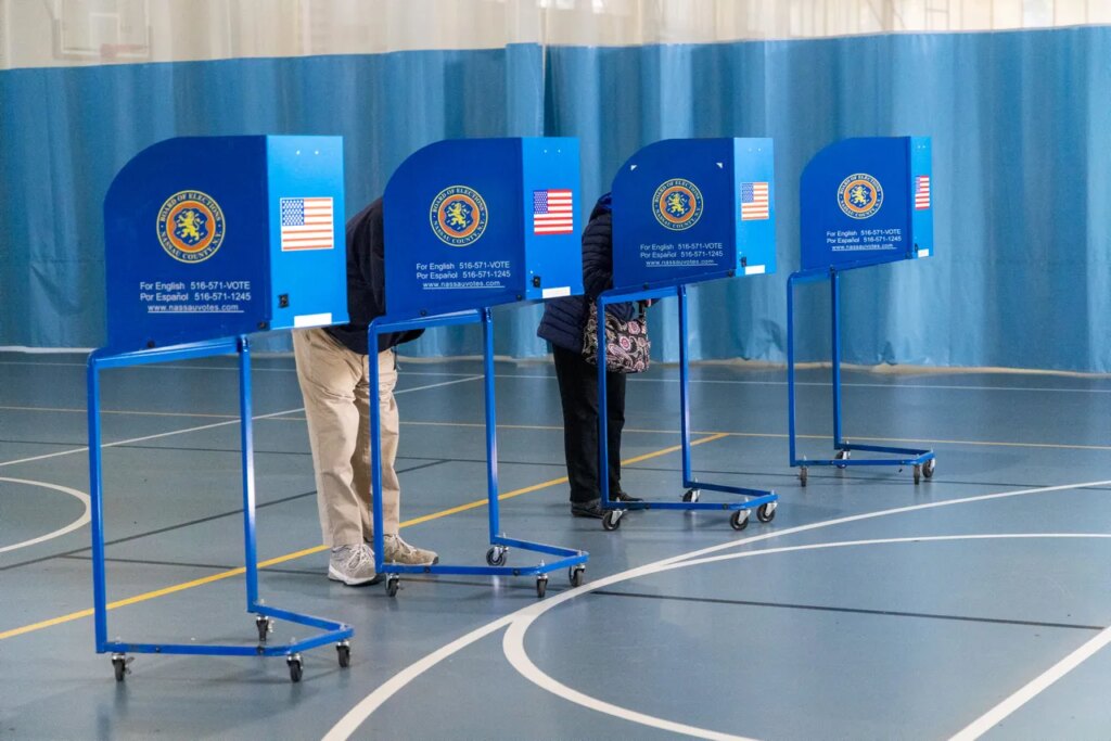 DHS’s Data Grab Is Getting Citizens Kicked Off Voter Rolls, New Complaint Says