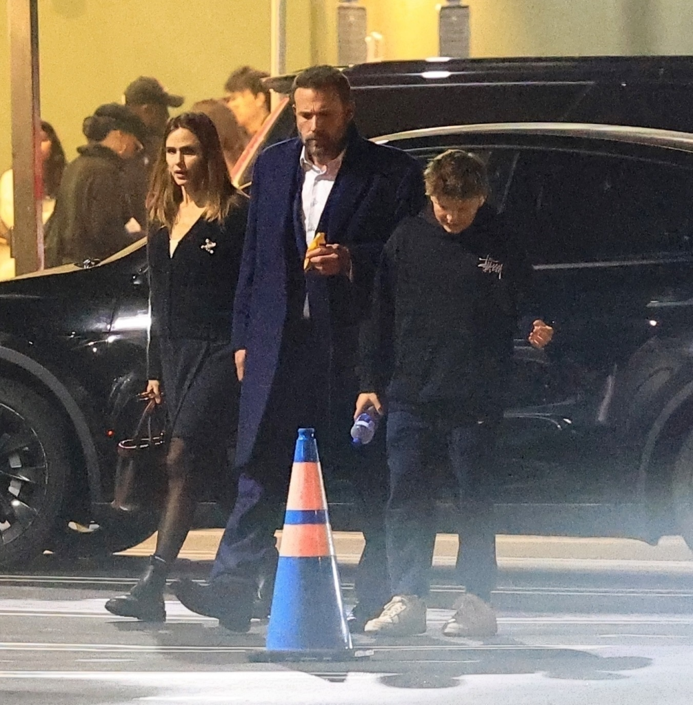 Jennifer Garner, Ben Affleck and son Samuel arrive at play